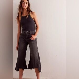 Free People We the Free ripple wide leg cropped jeans distressed black frayed